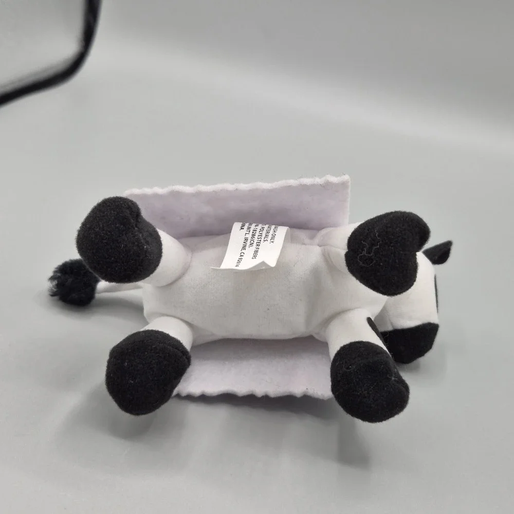 Chick-Fil-A Cow 4